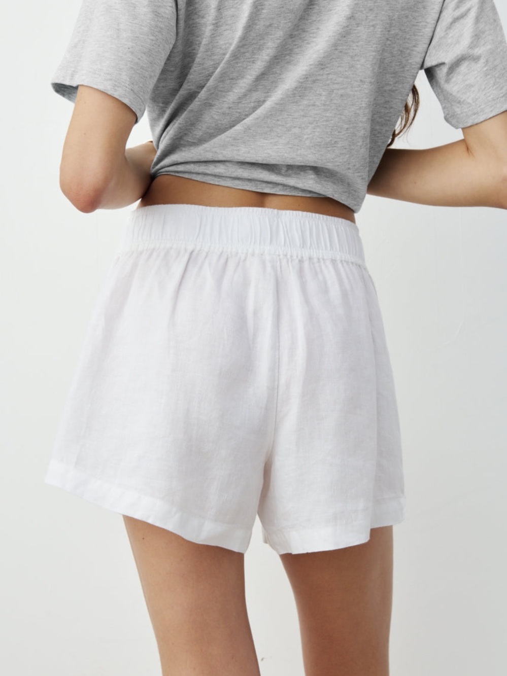 AYR The Shimmy Linen Shorts - Picture 3 of 5